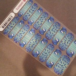 Jamberry “Just Keep Swimming” Disney branded wraps